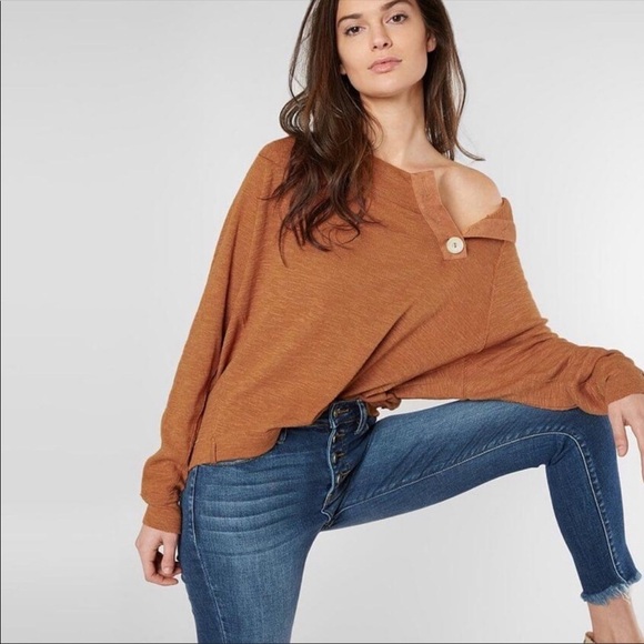 Free People Don’t Forget About Me Salmon Pink Pull over textured top - Picture 2 of 14